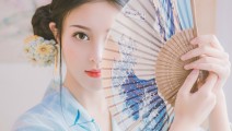 日本和服美女唯美表情高清桌面壁纸